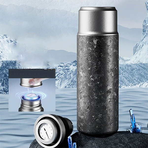 Botella de agua de titanio con tapa magnética